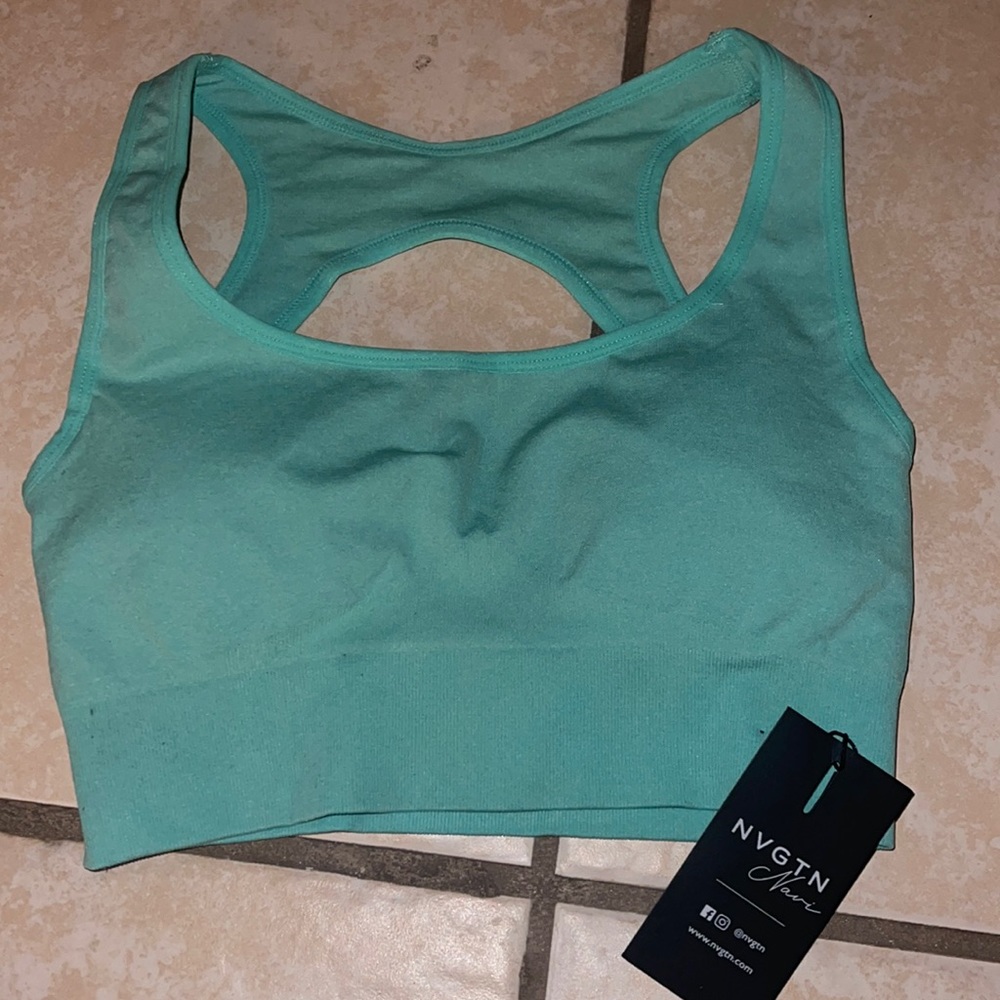 Brand new NVGTN top